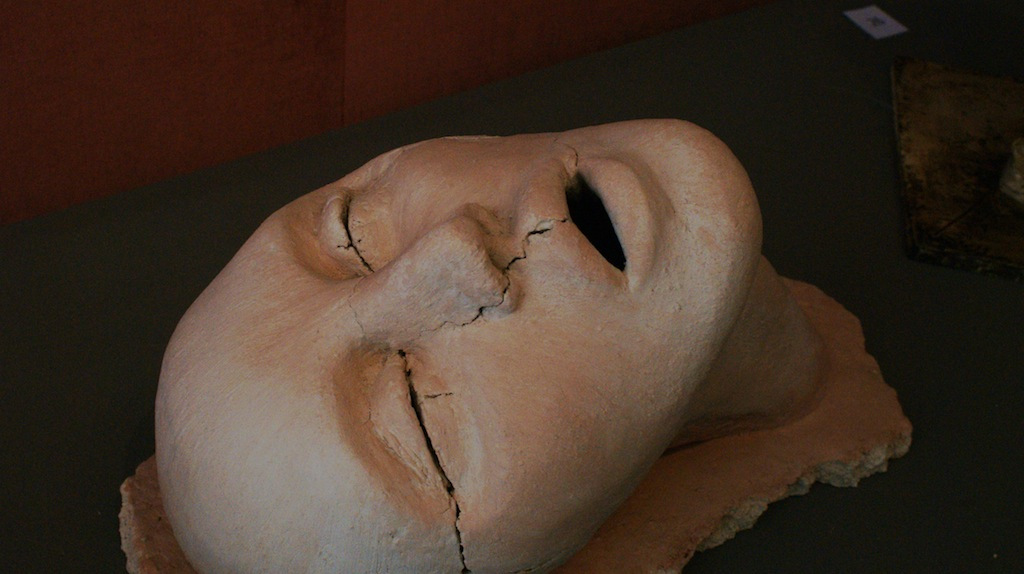Heads Sculpture 7